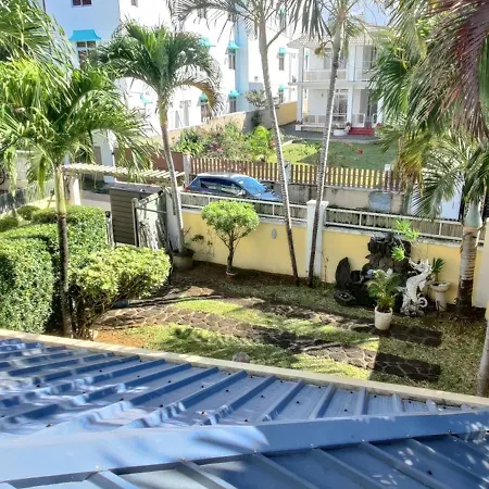 3-Bedroom Villa Near Blue Bay
